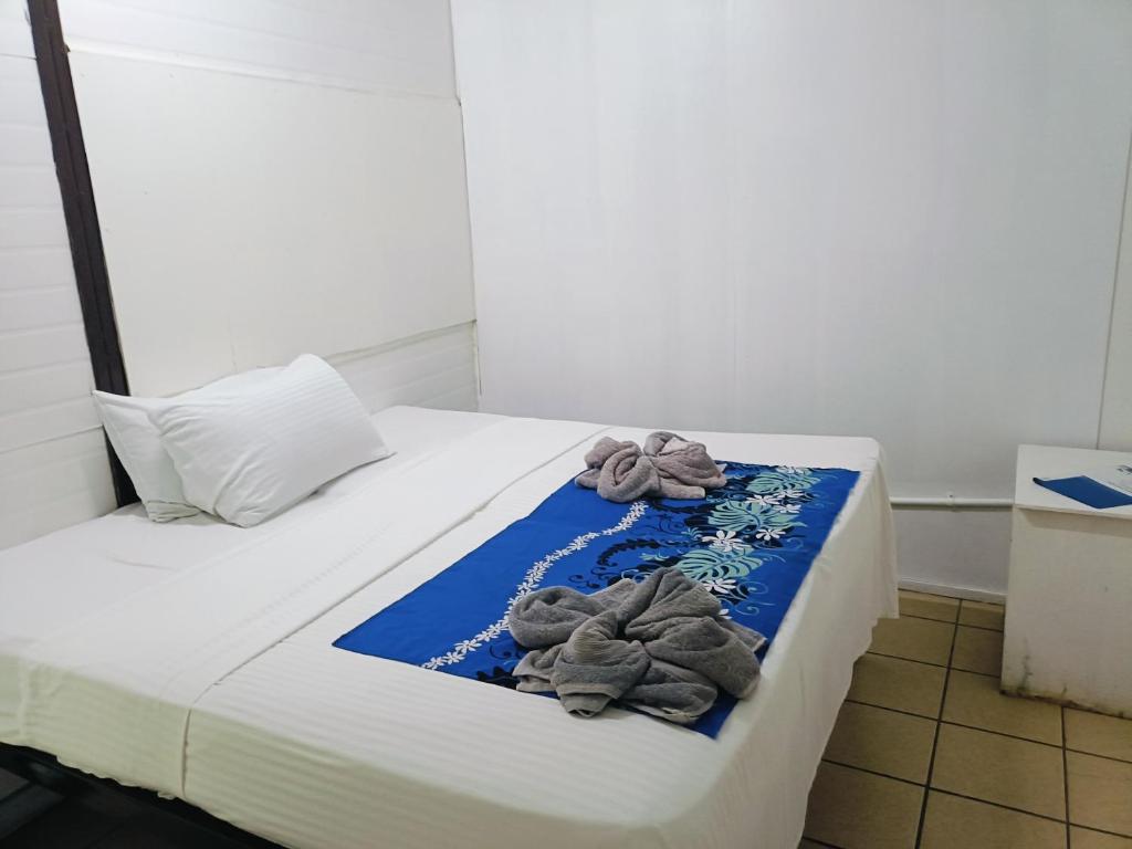 Room 10 Quad Room with A/C